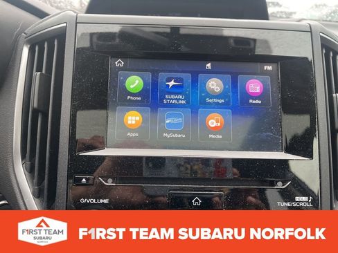 Used 2021 Subaru Crosstrek 2.0i Premium w/ Moonroof Package image 16