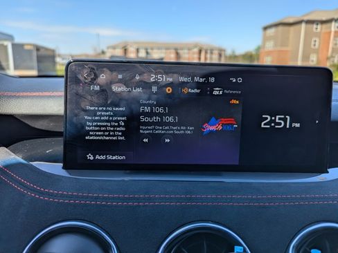 Used 2023 Kia Stinger GT2 image 18