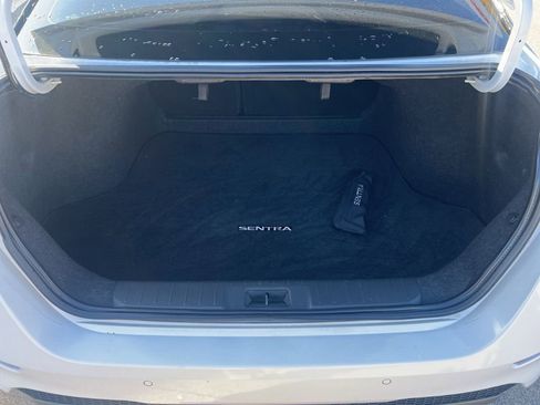 Certified 2023 Nissan Sentra SR w/ SR Premium Package image 13