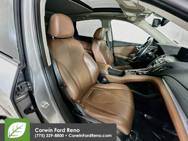 Used 2019 Acura RDX w/ Technology Package AWD/4WD image 30