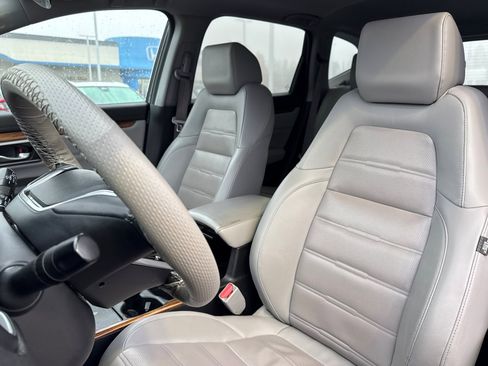 Used 2020 Honda CR-V Touring image 23