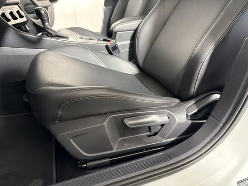 Used 2019 Volkswagen Jetta SE FWD image 11