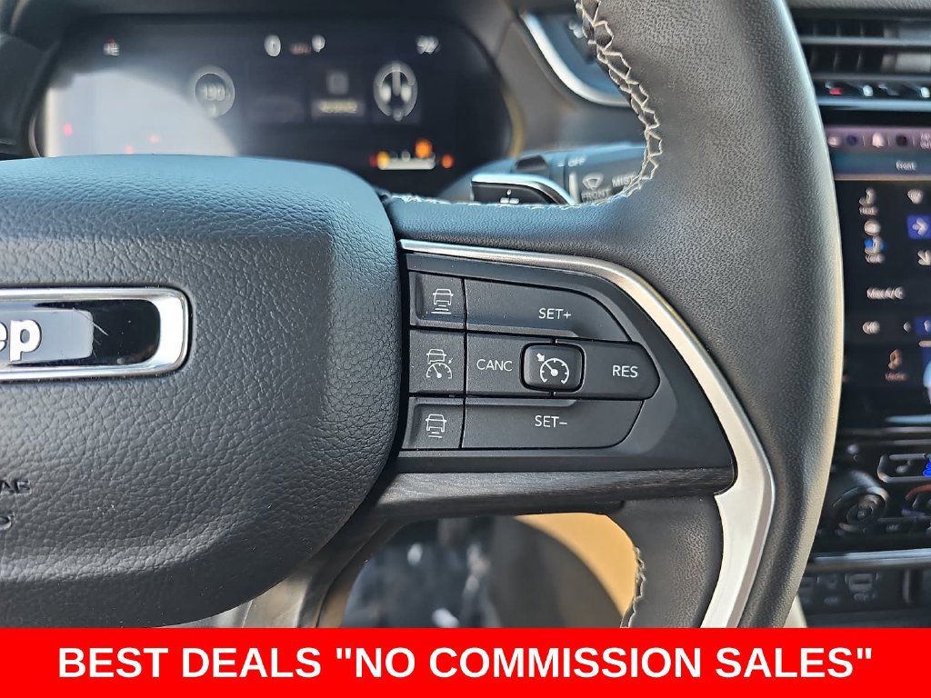 Used 2023 Jeep Grand Cherokee L Limited w/ Luxury Tech Group II AWD/4WD image 19