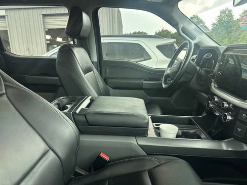 Used 2022 Ford F150 XLT w/ Equipment Group 302A High AWD/4WD image 9