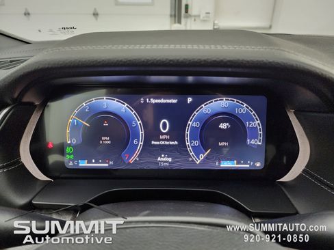 New 2025 Jeep Grand Cherokee Limited w/ Black Appearance Package image 10