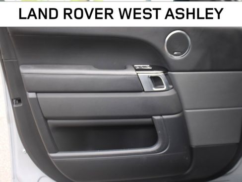 Used 2022 Land Rover Range Rover Sport HSE Dynamic image 10