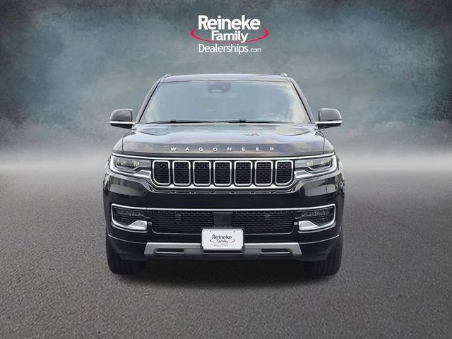 Used 2024 Jeep Wagoneer Series II w/ Flexible Seating Group AWD/4WD image 2