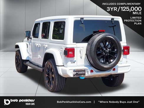 Used 2021 Jeep Wrangler Unlimited Sahara AWD/4WD image 27