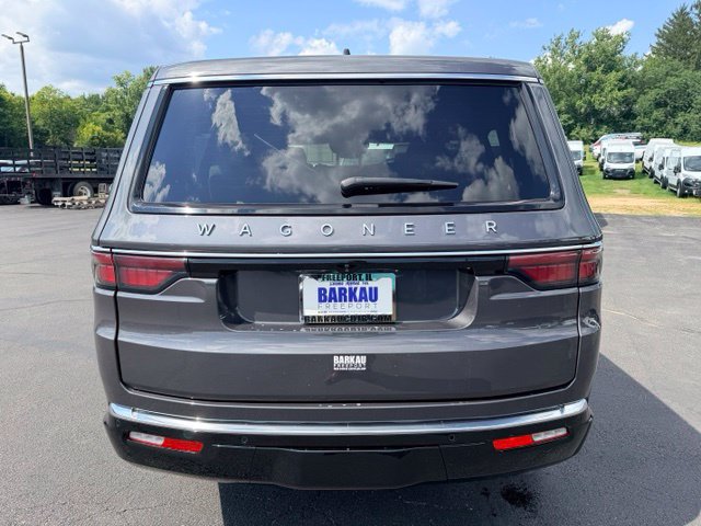 Used 2025 Jeep Wagoneer Series II w/ Premium Group I AWD/4WD image 4