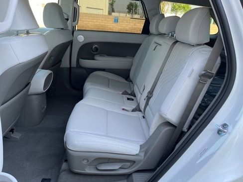 New 2026 Hyundai Palisade Blue SEL 8P image 26