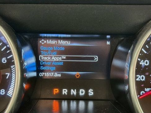 Used 2019 Ford Mustang Premium RWD image 10