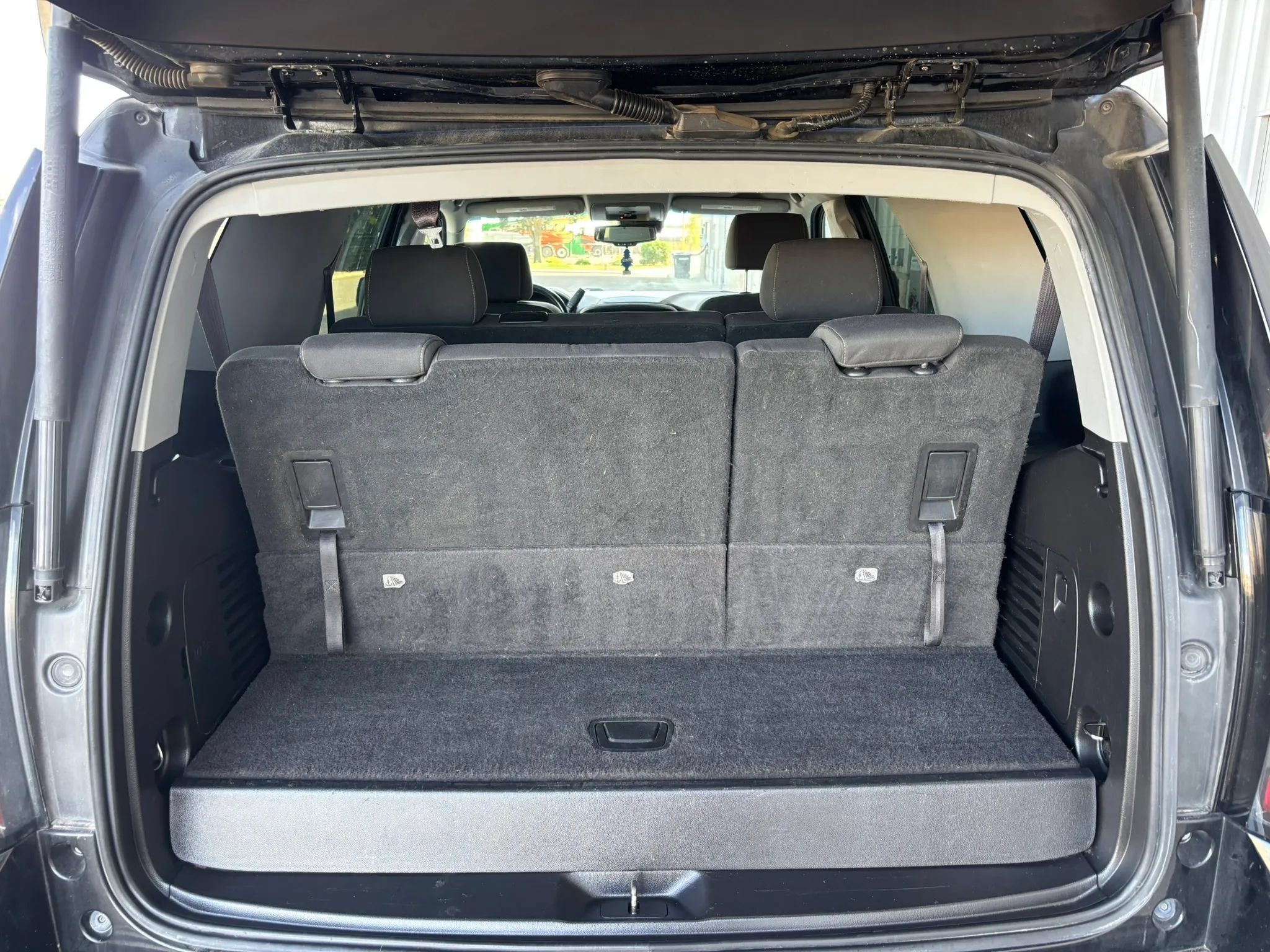 Used 2016 GMC Yukon SLE w/ HD Trailering Package AWD/4WD image 21