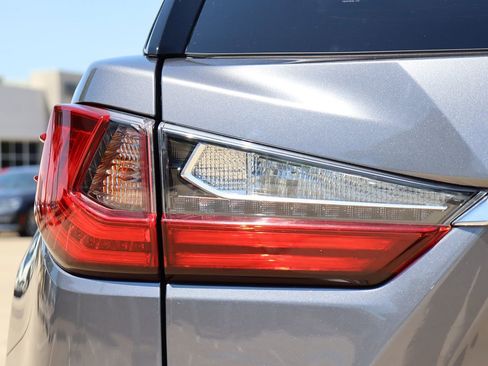 Used 2020 Lexus RX 350L FWD w/ Premium Package image 12