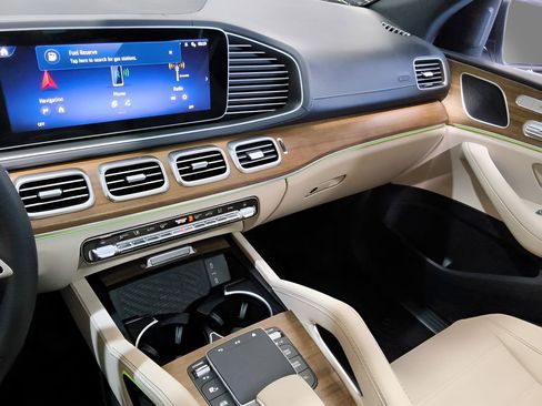 Used 2025 Mercedes-Benz GLE 450 4MATIC Coupe w/ Night Package image 20