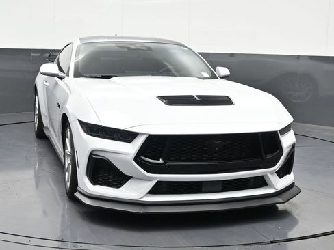 Used 2025 Ford Mustang GT RWD image 8