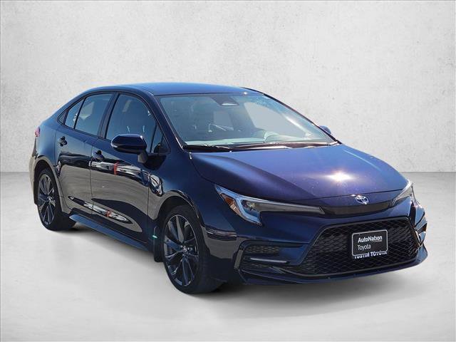 Used 2026 Toyota Corolla SE FWD image 3