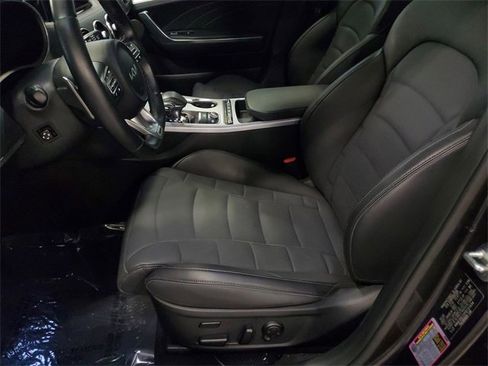 Used 2023 Kia Stinger GT2 image 19
