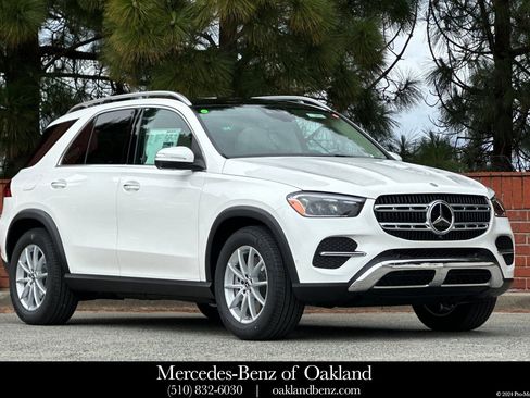 New 2026 Mercedes-Benz GLE 450e 4MATIC image 1