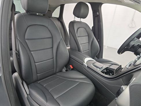 Certified 2021 Mercedes-Benz GLC 300 4MATIC image 10