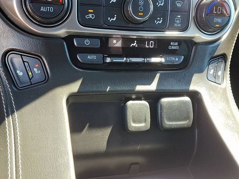 Used 2019 Chevrolet Tahoe LT AWD/4WD image 26