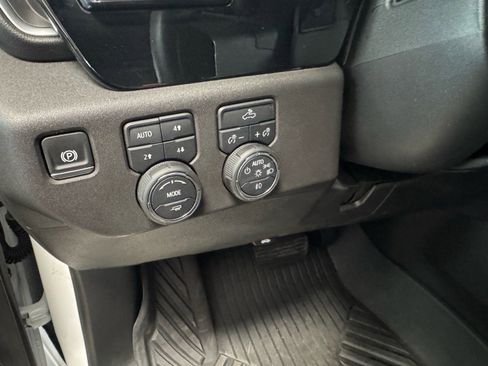 Used 2024 Chevrolet Silverado 1500 LT Trail Boss w/ Convenience Package II image 16