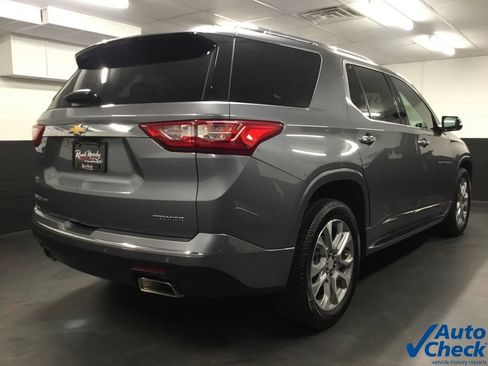 Used 2020 Chevrolet Traverse Premier w/ LPO, 'HIT The Road' Package AWD/4WD image 10