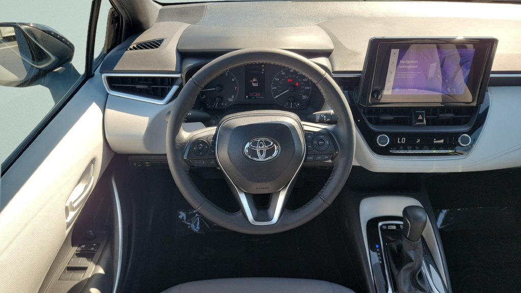 Used 2024 Toyota Corolla SE FWD image 11