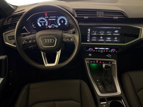 Used 2023 Audi Q3 2.0T Premium Plus w/ Premium Plus Package AWD/4WD image 28