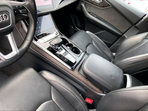 Used 2019 Audi Q8 Prestige AWD/4WD image 22