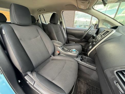Used 2015 Nissan Leaf S w/ Charge Package FWD image 14