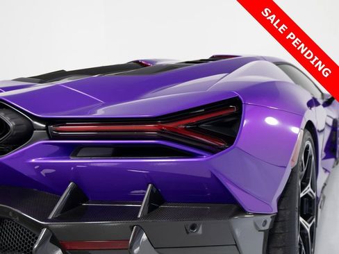Used 2024 Lamborghini Revuelto AWD/4WD image 50