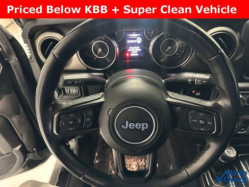 Used 2018 Jeep Wrangler Sport image 11