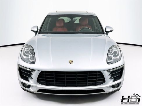 Used 2016 Porsche Macan S image 3