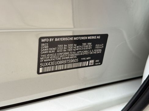Used 2024 BMW X5 xDrive50e w/ M Sport Package AWD/4WD image 26