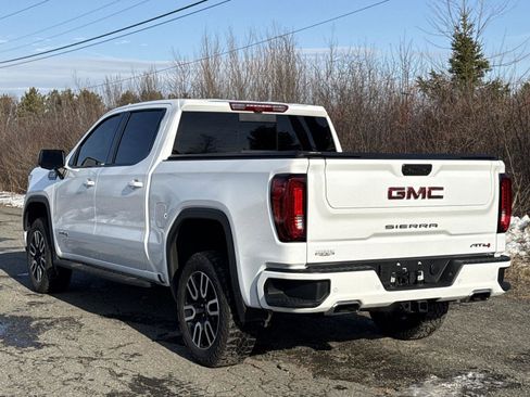 Used 2025 GMC Sierra 1500 AT4 w/ AT4 Premium Package image 7