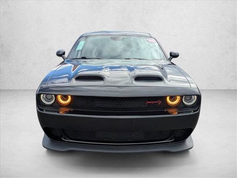Used 2020 Dodge Challenger SRT Hellcat w/ Plus Package image 2