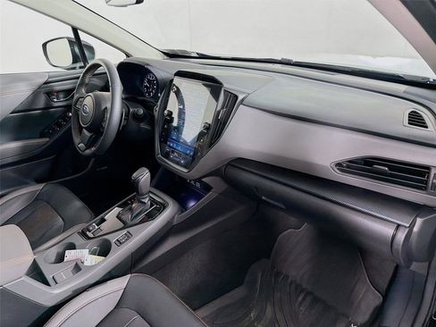 Used 2024 Subaru Crosstrek 2.5i Limited w/ Crosstrek Mirror Package image 30