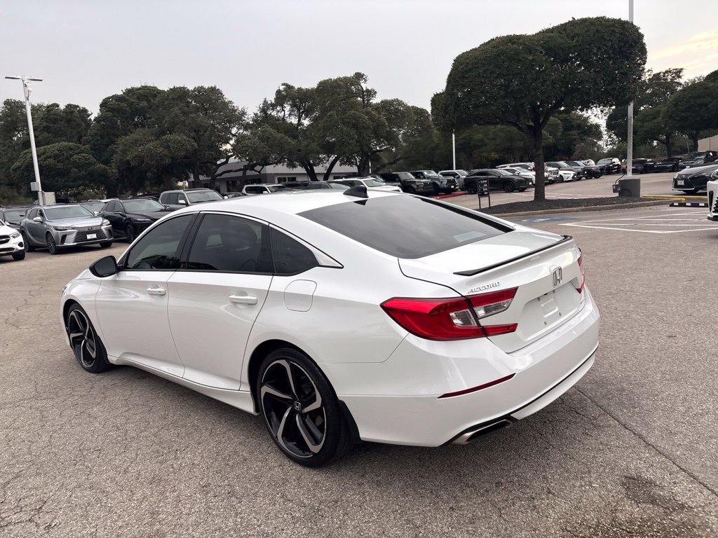 Used 2021 Honda Accord Sport image 3