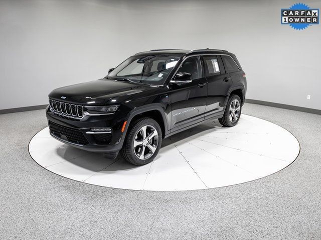 Used 2023 Jeep Grand Cherokee 4WD 4xe w/ Luxury Tech Group II image 34