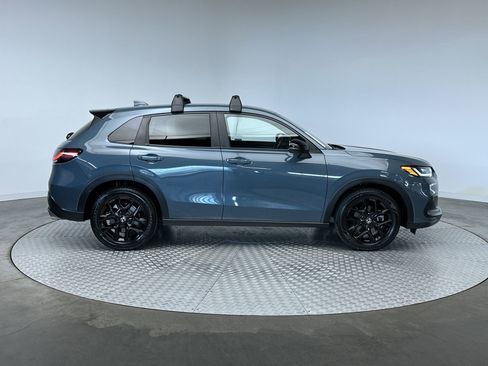 Used 2023 Honda HR-V Sport image 10