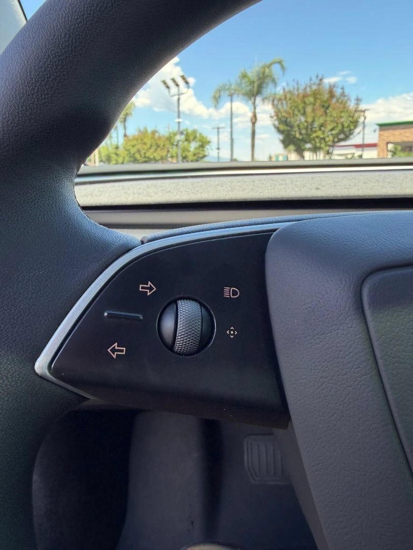 Used 2025 Tesla Model 3 Long Range RWD image 24