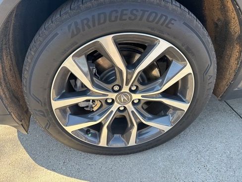 Used 2024 Acura MDX SH-AWD w/ Technology Package image 5