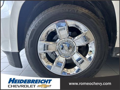 Used 2016 Chevrolet Suburban LTZ AWD/4WD image 6