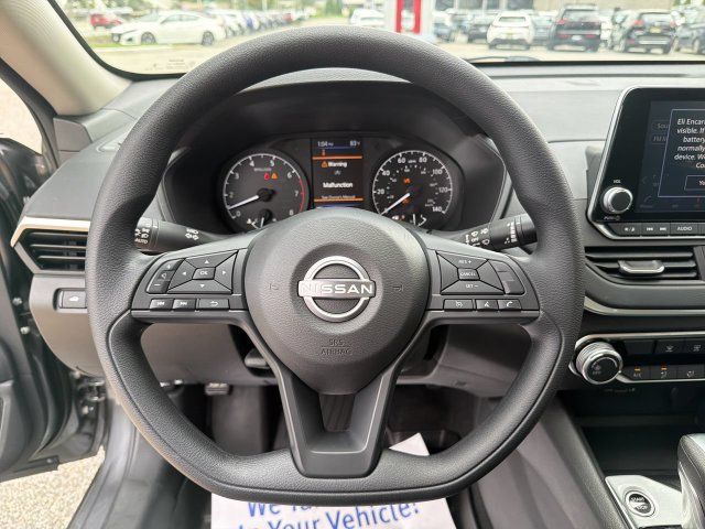 Certified 2025 Nissan Altima 2.5 S FWD image 18