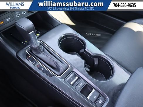 Used 2024 Honda Civic Touring image 31