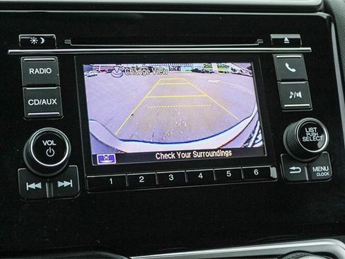 Used 2017 Honda Fit LX image 32