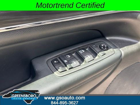 Used 2021 Jeep Grand Cherokee Limited image 18