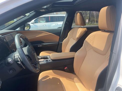 Used 2023 Lexus RX 350 Premium w/ Cold Area Package image 2