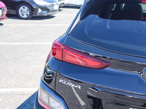Certified 2023 Hyundai Kona SEL w/ Cargo Package AWD/4WD image 8