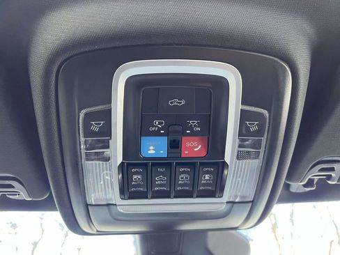 Used 2025 RAM 1500 Laramie w/ Sport Appearance Package image 33